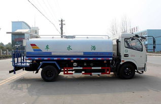 汕尾海豐福田瑞沃12噸圓罐灑水車 款式新穎，專業物流運輸的得力助手